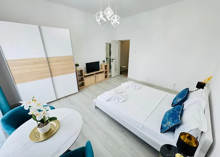 Old Center * Bucarest